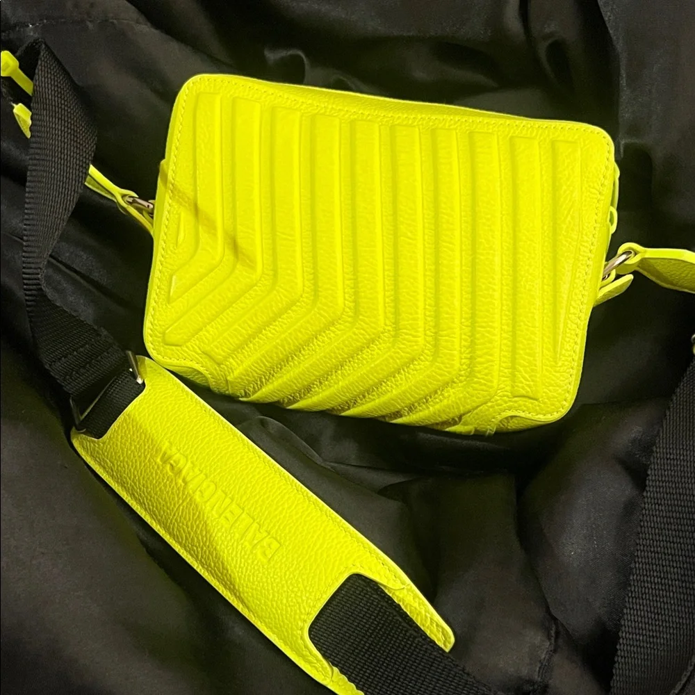 Balenciaga Car Camera Bag BNWT
